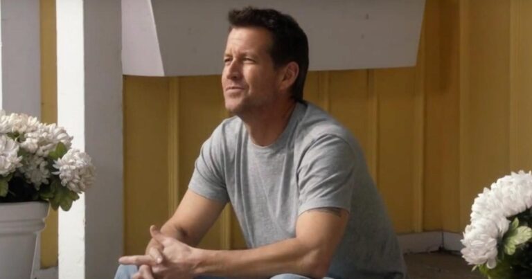 James Denton loves the Desperate Housewives episode where Mike died