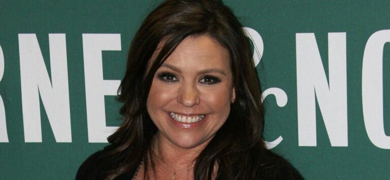 Rachael Ray’s Christmas dinner photo has fans drooling