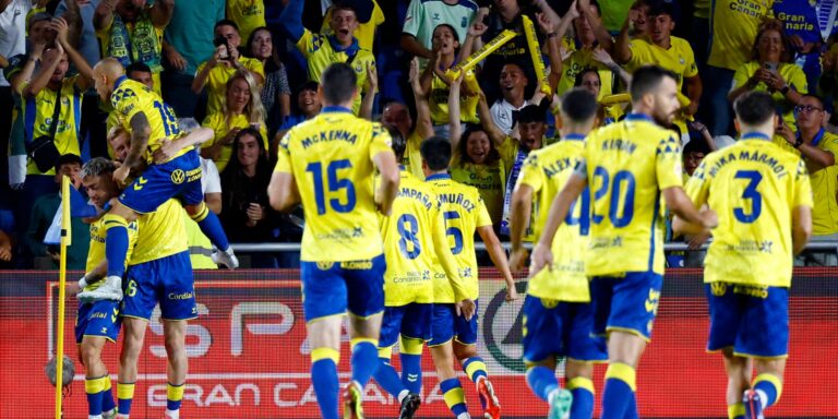 Striker agrees to join Arsenal and Gunners expected to pay £50m release clause