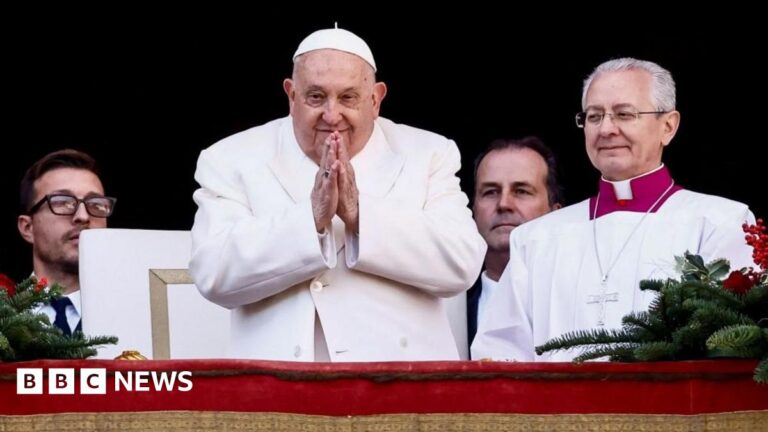 In his Christmas message, the Pope called for negotiations to end the Ukraine-Russia war