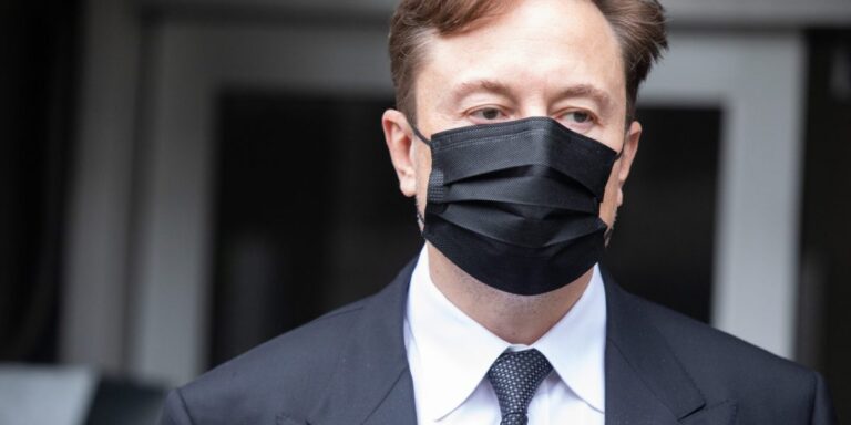 Elon Musk bet me $1 million the U.S. would not see 35,000 cases of Covid—then turned on me when it happened, says Sam Harris