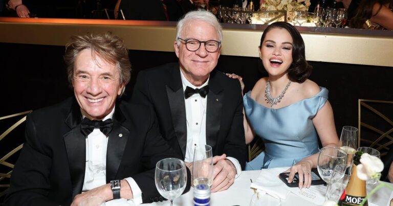 How many Golden Globes in 2025 did Murder in the Building alone win?