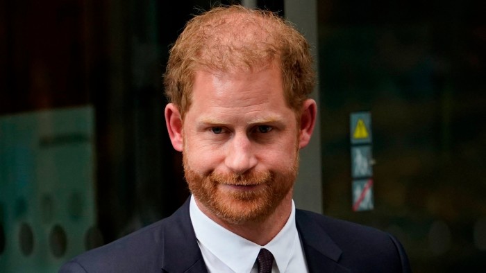 Prince Harry in settlement talks with Rupert Murdoch’s News Group Newspapers