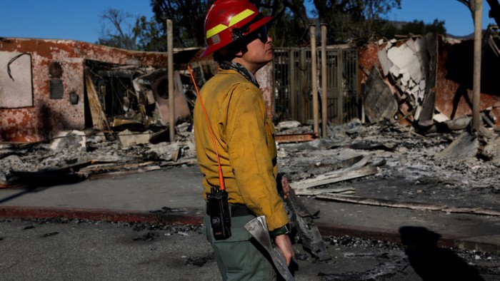 Los Angeles braces for ‘explosive fire growth’ as high winds near