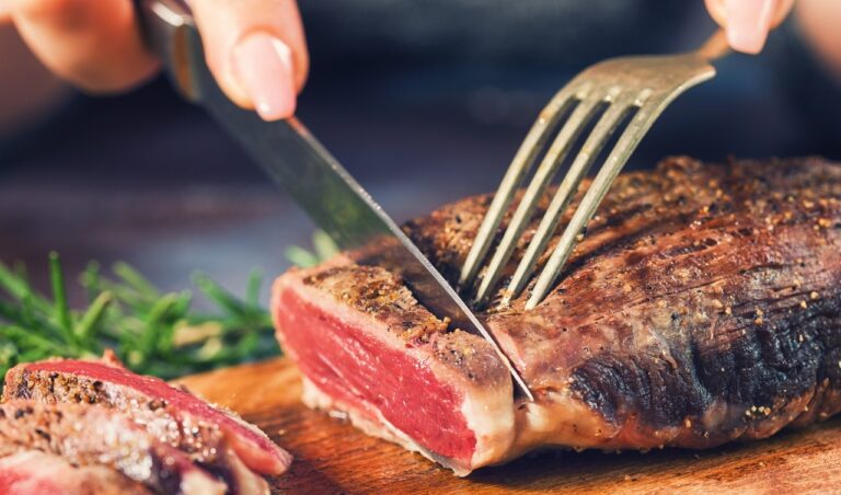 Red meat may raise dementia risk, researchers claim: Experts react