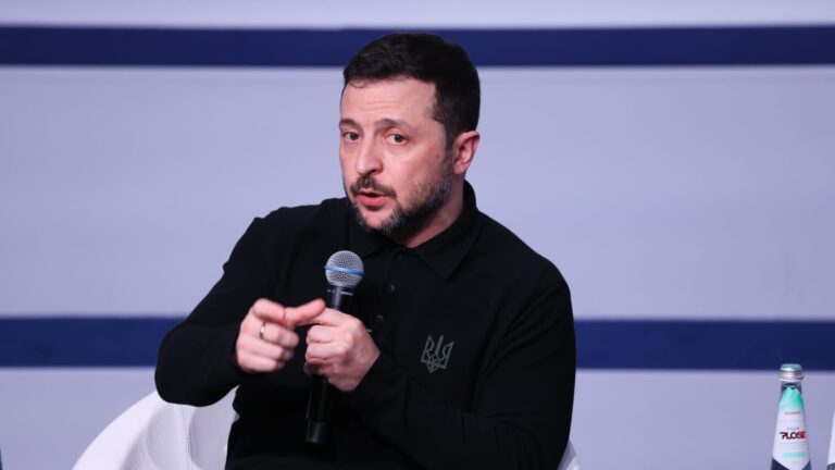 Zelensky calls for European army, wares that Russia is not preparing for dialogue