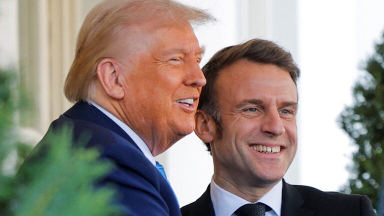 Trump, Emmanuel Macron holds a press conference