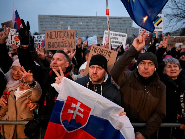 The protests continue to oppose the PM FICO’s position in Slovakia Protest news