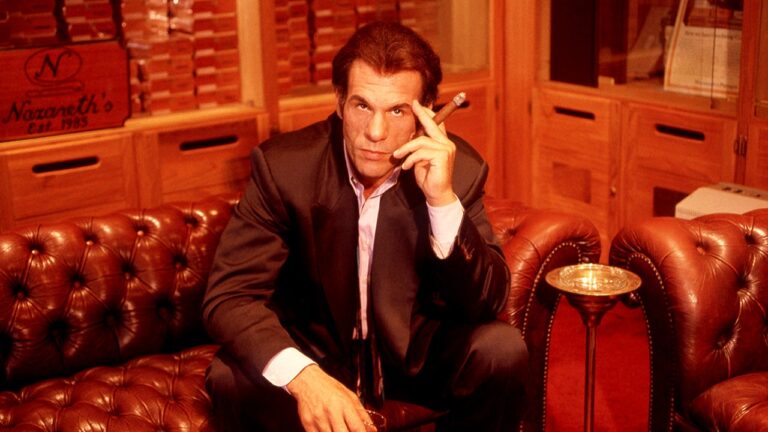 Former bond villain Robert Davi, the solution to the solution to prevent the franchise “woke up”