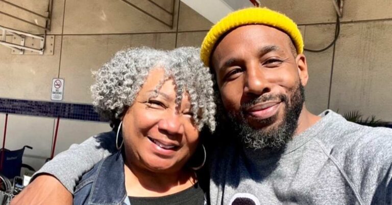 Stephen “Twitch” Boss “Mom than Thanks to fans for donating GoFundme