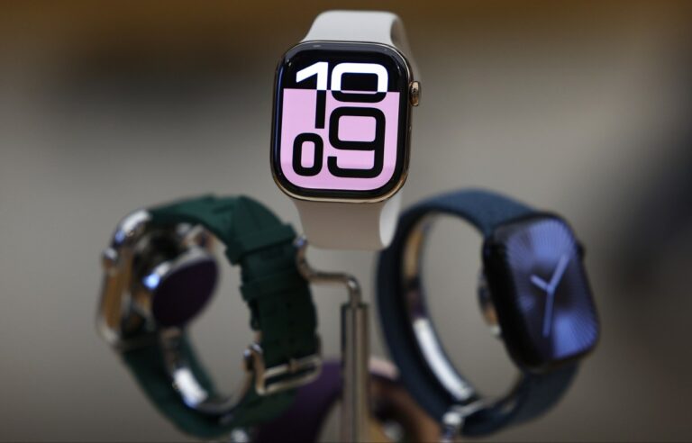 Apple Watch Shipments are spread in India