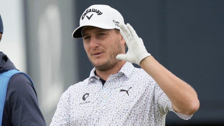 Emiliano Grillo’s Phoenix open sparks in the hole of Emiliano Grillo in the 16th hole