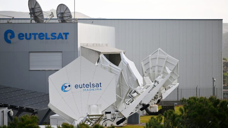 Why the European Starlink opponent is rocked in EUTSAT shares