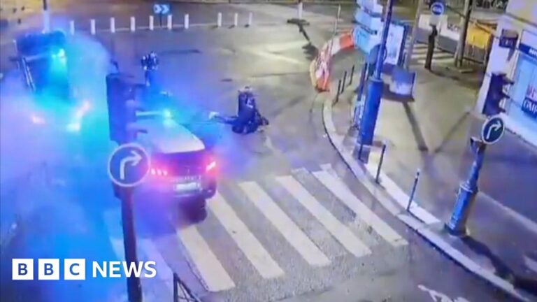 Home Police Chase Packs four cars accumulated in Paris