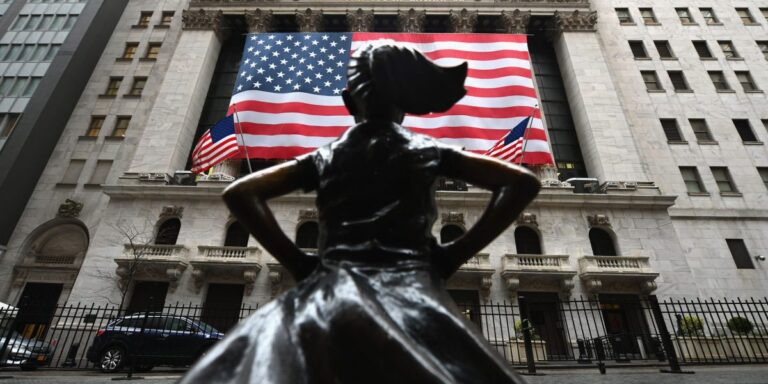 State Street, which commissioned Wall Street’s ‘Fearless Girl’ statue, ends diversity policies