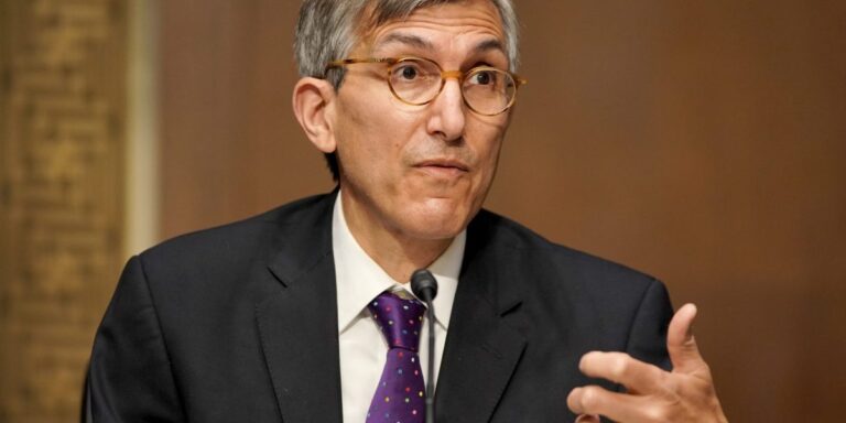 Top US vaccine official resigns citing RFK ‘misinformation’ push
