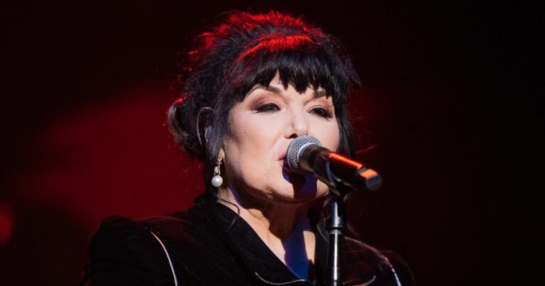 Singer Heart Anne Wilson reveals serious injuries after cancer