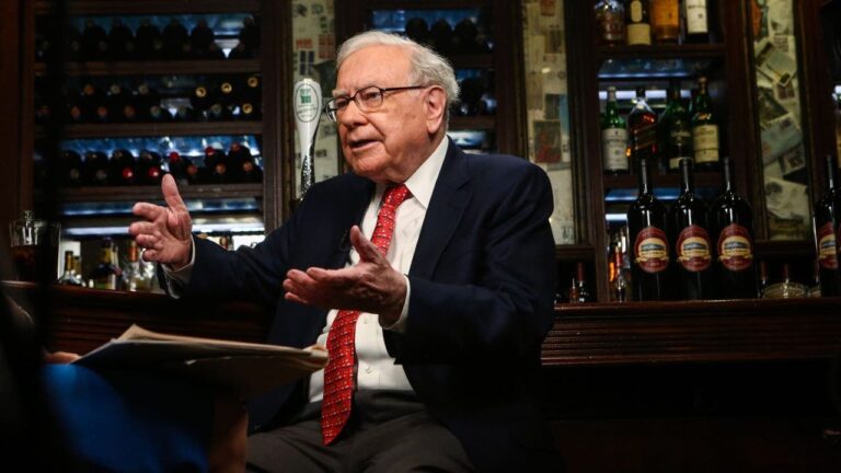 Warren Buffett says tariffs are an economic ‘act of war’