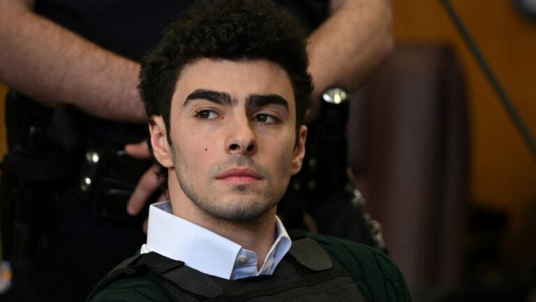 DOJ will seek execution penalty for Luigi Mangrione in CEO criminal case