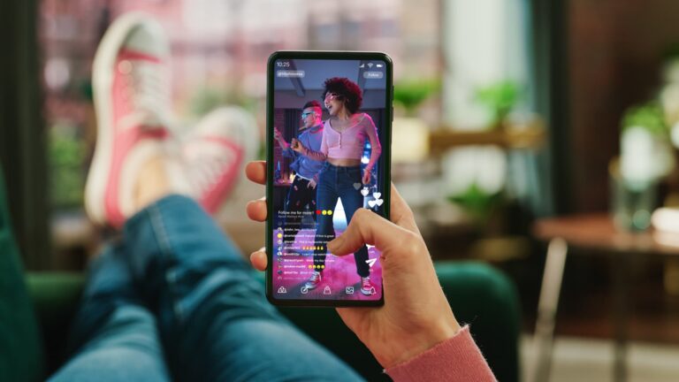 How the rising of Tiktok caused a short-form video race