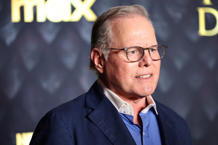 David Zaslav wants a more friendly relationship with Trump, it was said to look more like Jeff Bezos