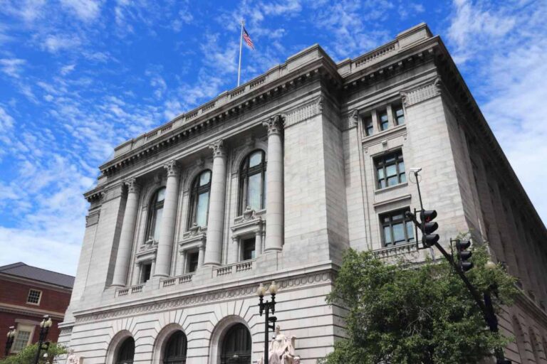 Trump’s Judge ordered the Trump administrator to “return to funding”