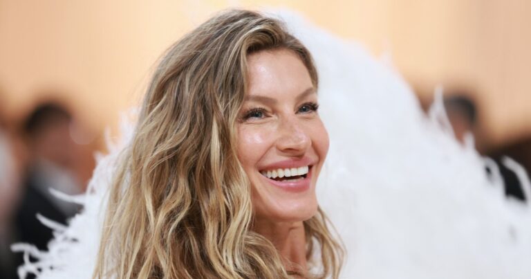 Giselle Bündchen “To Flops” is on Amazon for just 22 dollars