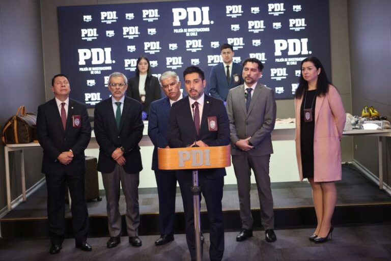 FBI and Chilean police take down international gang of thieves
