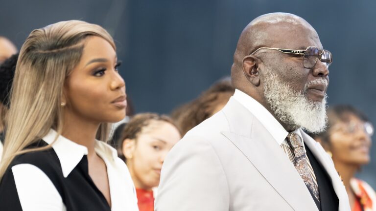 Sarah Jax Roberts pays tribute to his father TD Jakes’