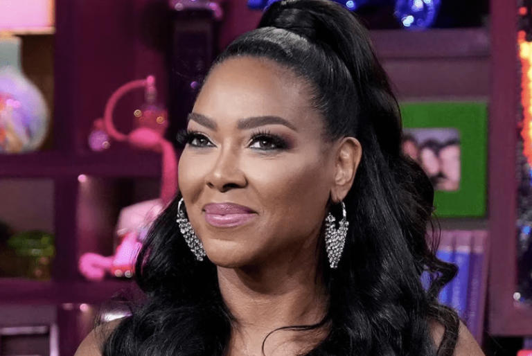 Kenya Moore Les Andy Cohen for her comments about her explosive final episode Rhoa!