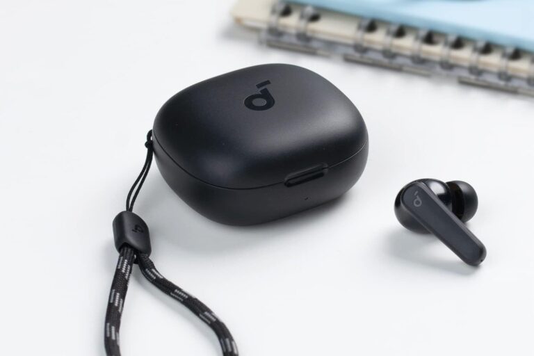 Anker’s SoundCore P20i Earbuds are so cheap that they may be free