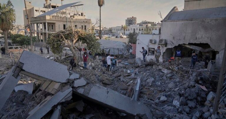 Israeli coup destroys part of the hospital in Gaza