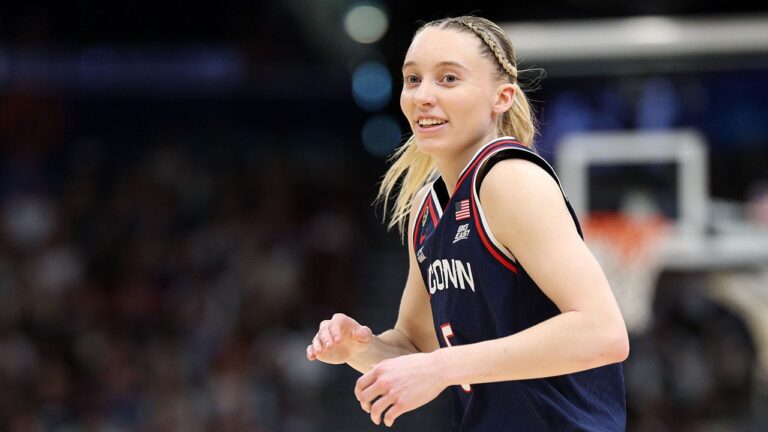 Paige Bueckers finally draws the national title as a South Carolina route