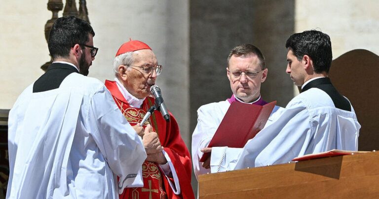 Pope Francis is remembered as the People of the People. Read the Cardinal Giovanni Battista Re-to the full hook.
