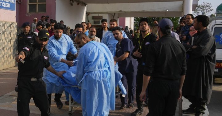 GUNMEN, firing on tourists, kashmir Resort caused the death of 20 people