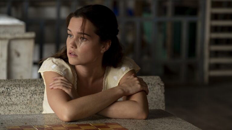 The white lotus final 3 cuts a huge story line with Piper and Zion