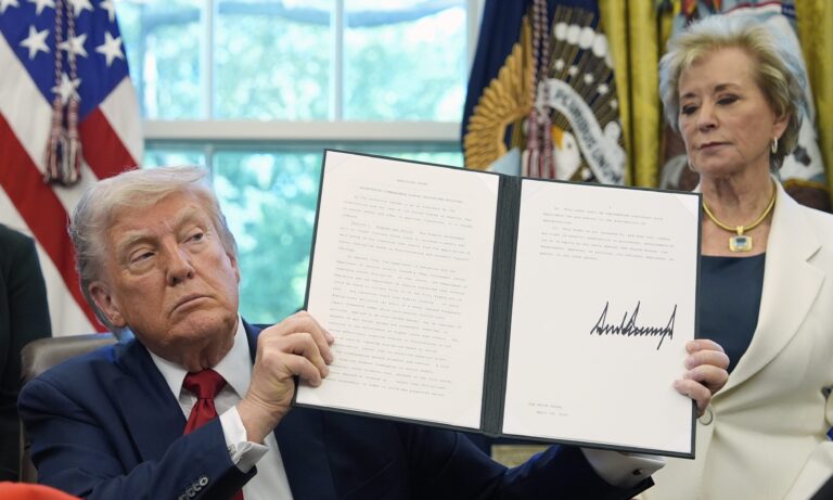 Judges block the Trump school financing cuts