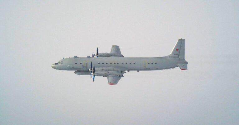 Swedish, fighter jets to catch Russian spy planes on the Baltic Sea