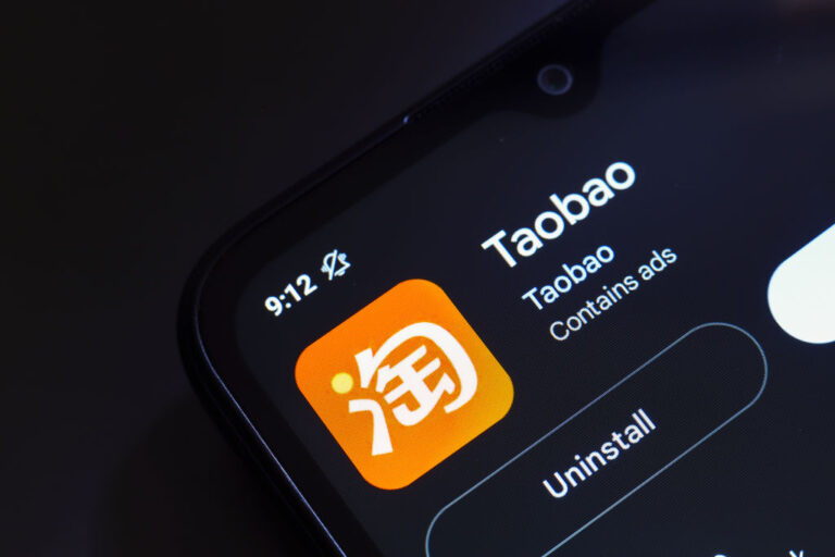 The Chinese Shopping Taobao shopping joins DHGATE in the Top 5 in the US Application Store