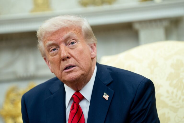 Trump turns Covid.gov into the fan page of the Laboratory leakage theory