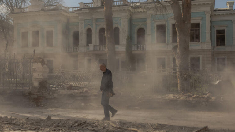 The civilian bus in Ukraine said that several people were killed after the Russian strike