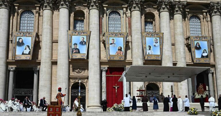 Live Updates: Leo XIV service is called the Population, Cardinals