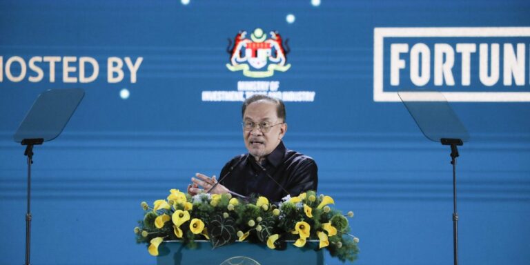 Malaysia PM Anwar calls for ‘fiercely independent ASEAN’ as he builds links with Gulf, China