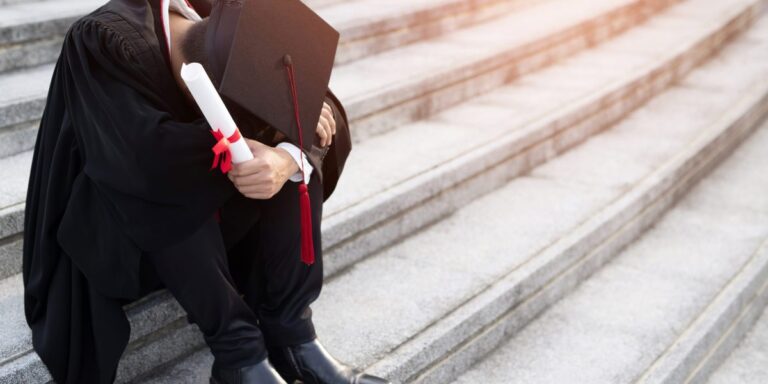 U.S. student loan rate set to be 6.39%, extending borrower squeeze