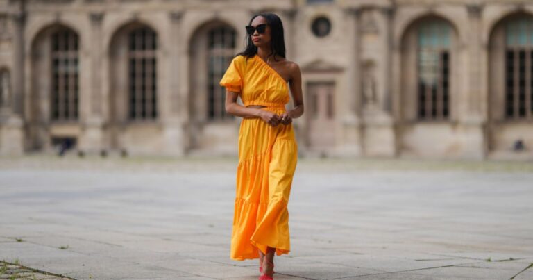 6 Cute wedding guest dresses up to 40% discount for weekly US readers