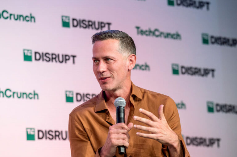 FIVETRAN acquires a counting to become an end -to -end data platform