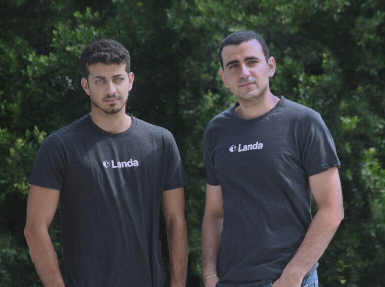 Landa promises an investment in real estate for $ 5. It’s darkened now.