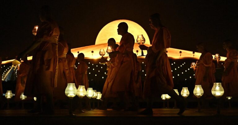 Monk, who allegedly made $ 9 million from the temple in Thailand, was arrested