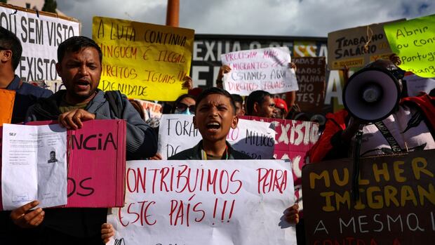 Portugal to drive 18,000 foreigners. The Prime Minister says it is not about the election or Trump