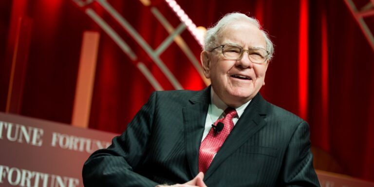 Surprise! Warren Buffett turns out to be more prescient about stocks than politics